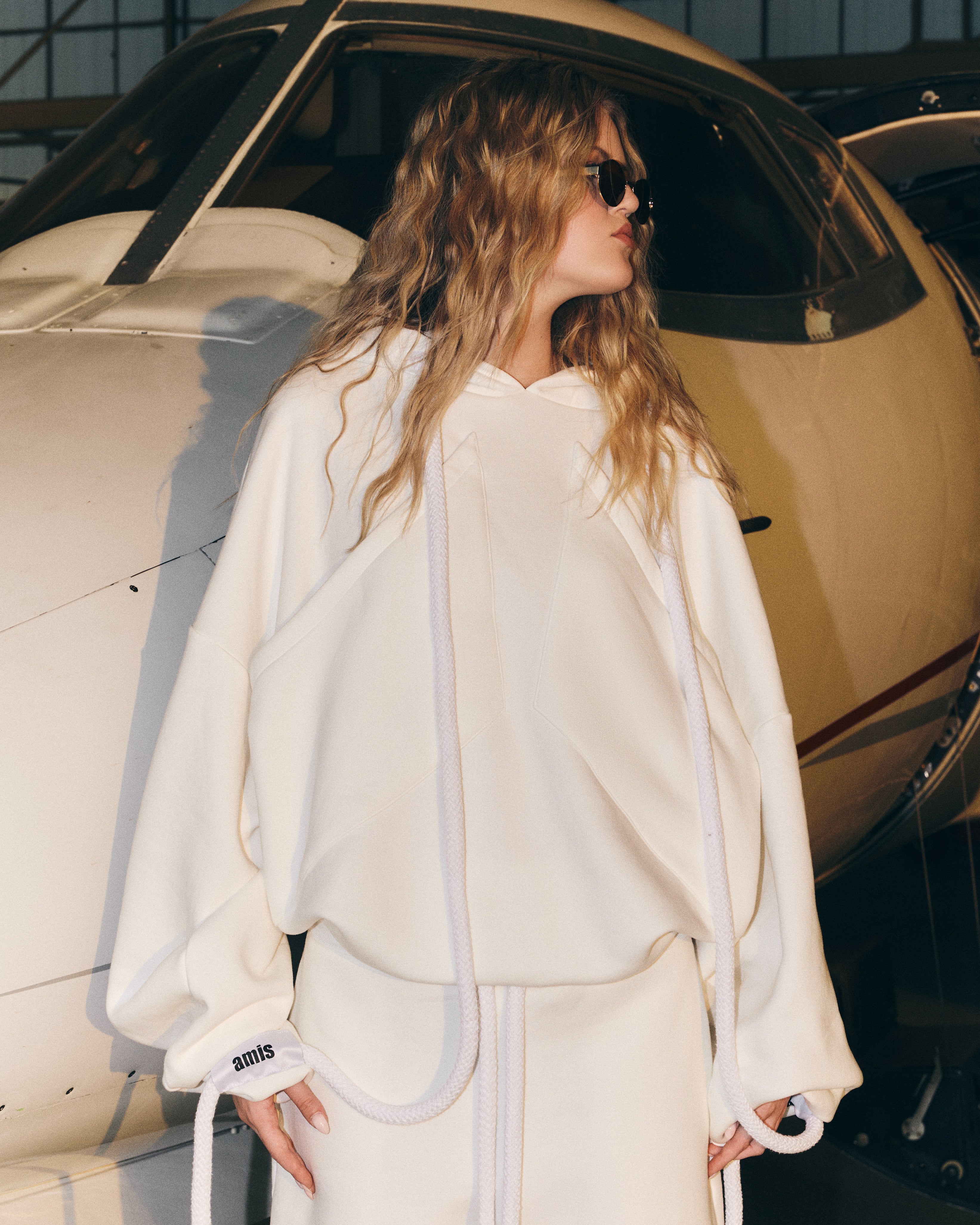FLY HOODIE WHITE